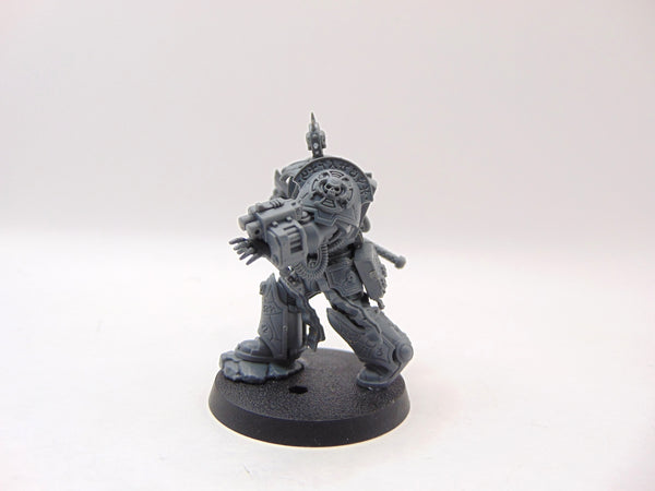 Librarian in Terminator Armour