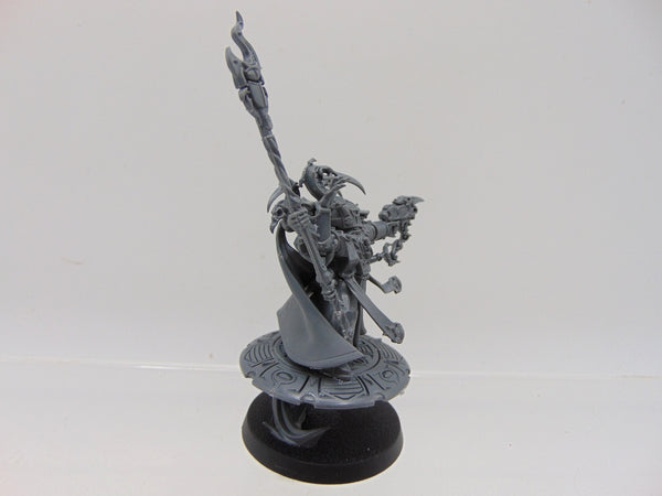 Exalted Sorcerer on Disc of Tzeentch