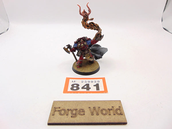 Traitor Librarian in Cataphractii Terminator Armour