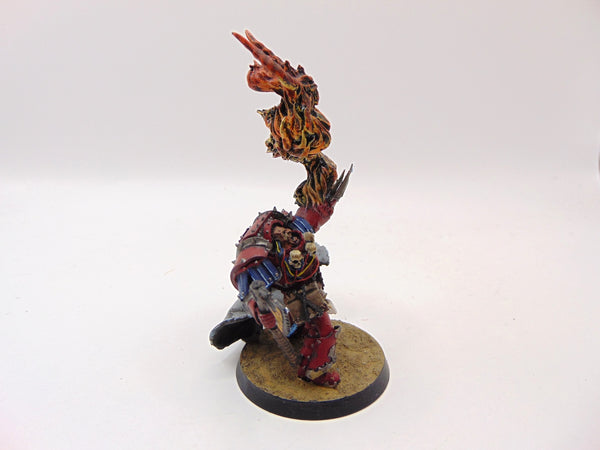 Traitor Librarian in Cataphractii Terminator Armour