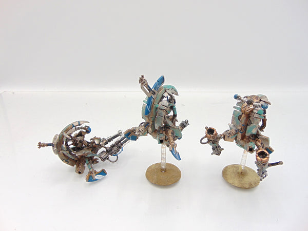 Tomb Blades