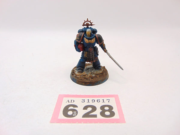 Primaris Lieutenant Amulius