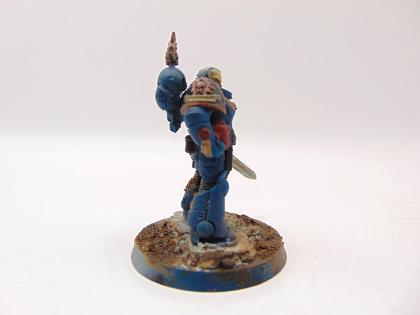 Primaris Lieutenant Amulius