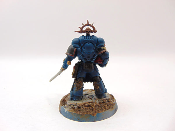 Primaris Lieutenant Amulius
