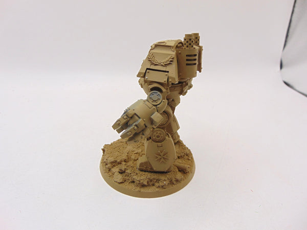 Imperial Fists Contemptor Dreadnought