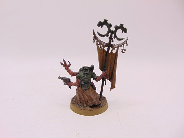 Acolyte Iconward