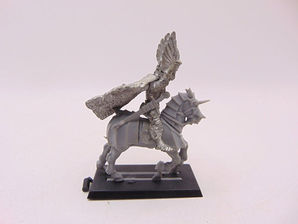 Louen Leoncoeur King of Bretonnia