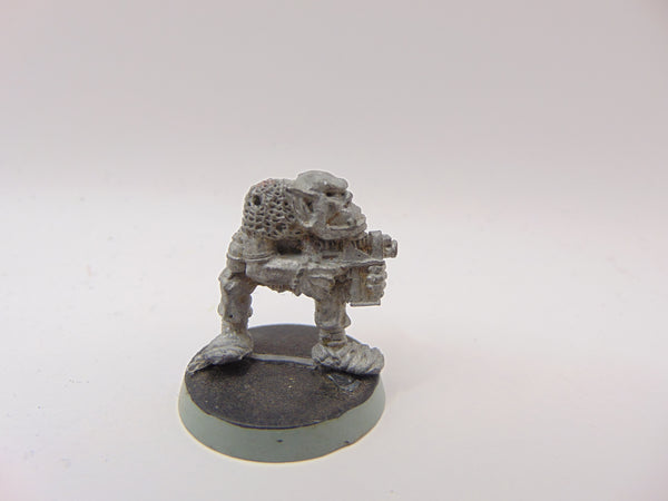 Space Ork Raider Boy with bolta