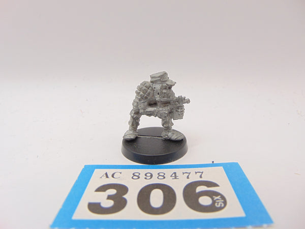 Space Ork Raider Boy with bolta