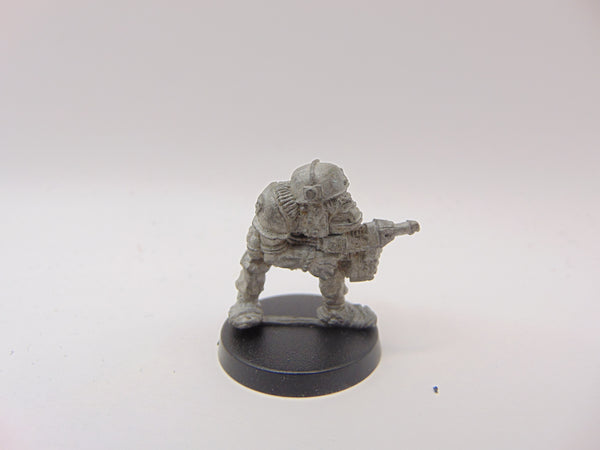 Space Ork Raider Boy with bolta