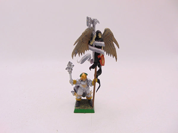 Empire Battle Standard Bearer