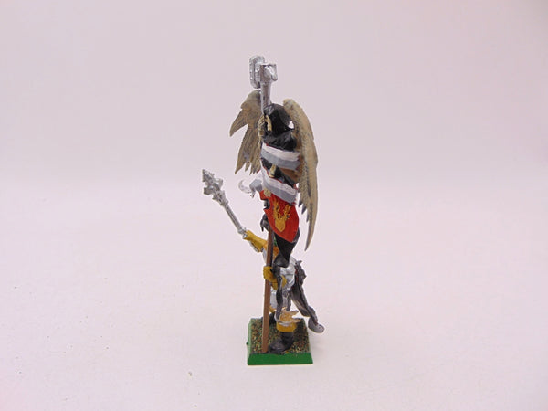 Empire Battle Standard Bearer