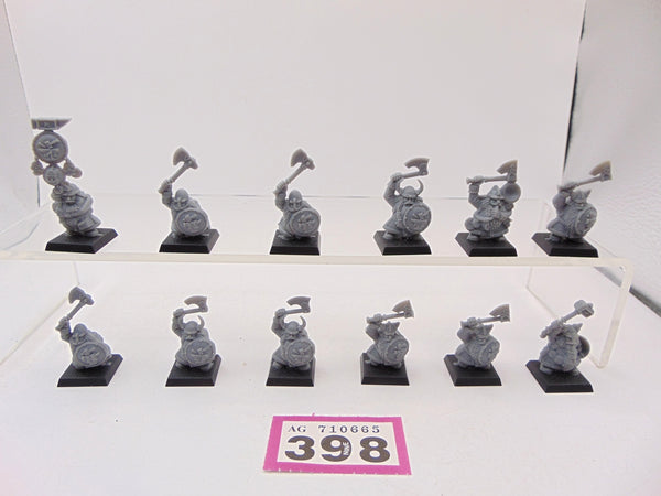 Dwarf Warriors