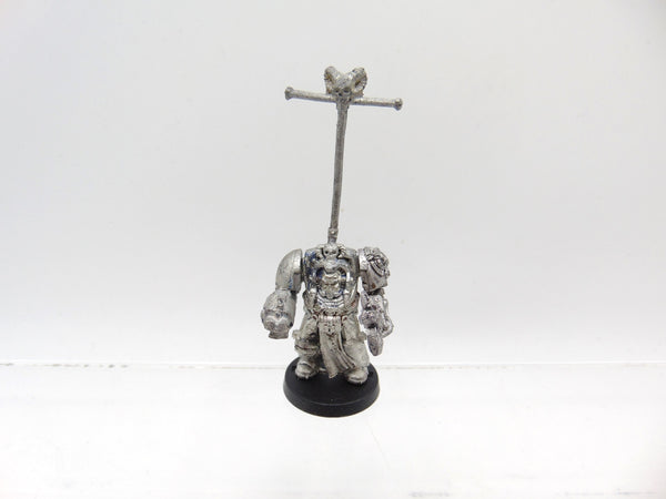 Librarian in Terminator Armour