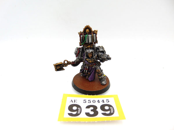 Librarian in Terminator Armour