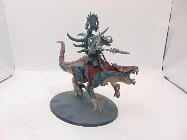 Saurus Oldblood / Kroq Gar on Carnosaur