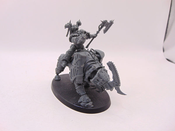 World Eaters Chaos Lord on Juggernaut