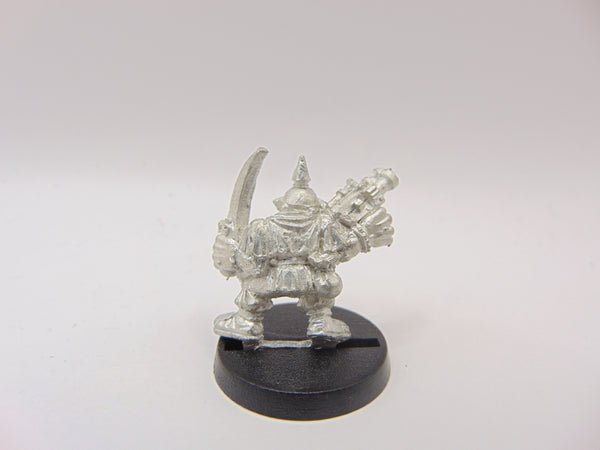 Gretchin with Sword & Autopistol
