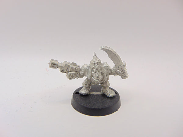 Gretchin Autopistol & Knife