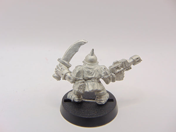 Gretchin Autopistol & Knife