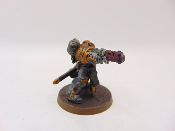 Primaris Lieutenant with Storm Shield