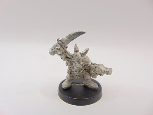 Gretchin with Sword & Autopistol
