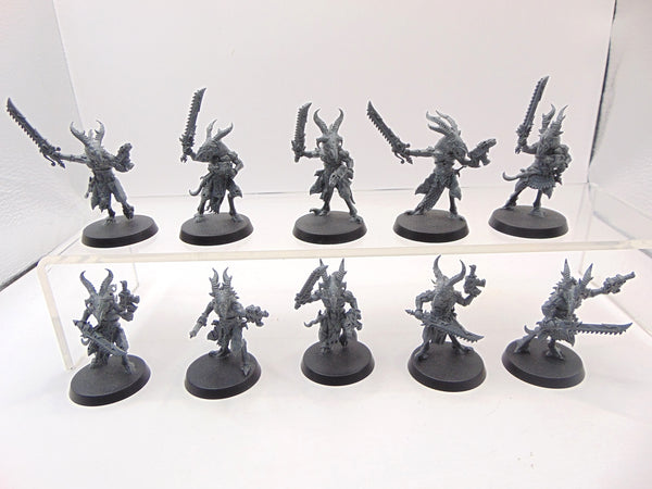 Tzaangor with Chainswords