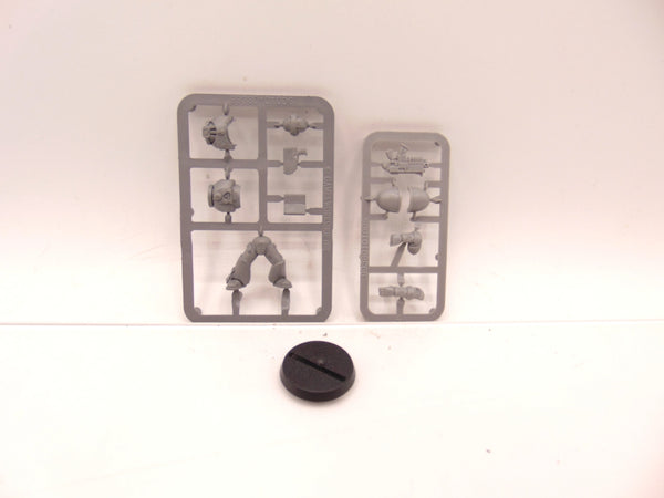 Space Marine on sprue