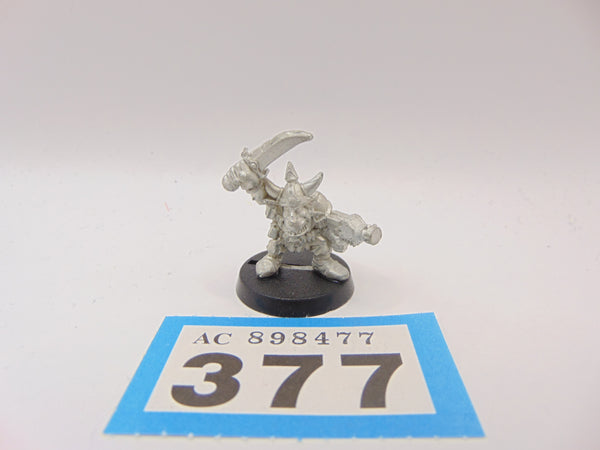 Gretchin with Sword & Autopistol