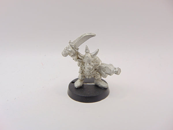 Gretchin with Sword & Autopistol
