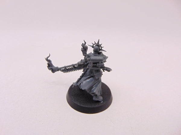 Ministorum Priest with Vindictor / Missionary Zealot Pious Vorne