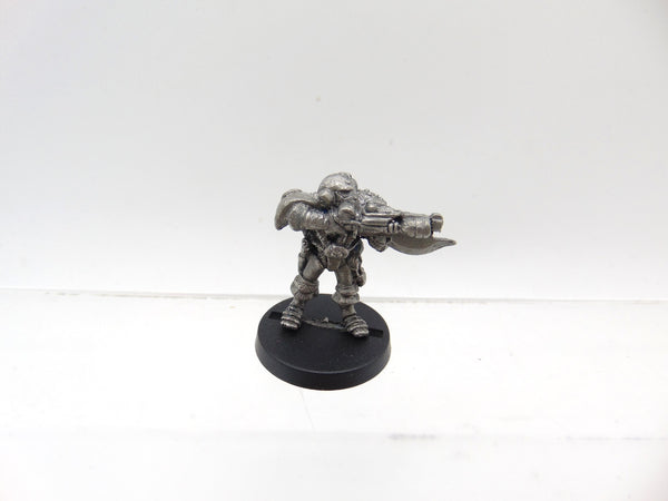 C100 Imperial Marines Marine Firing