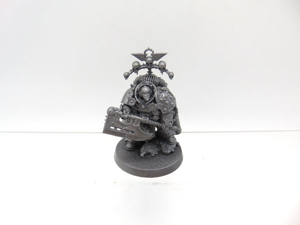 Praetor with Power Axe