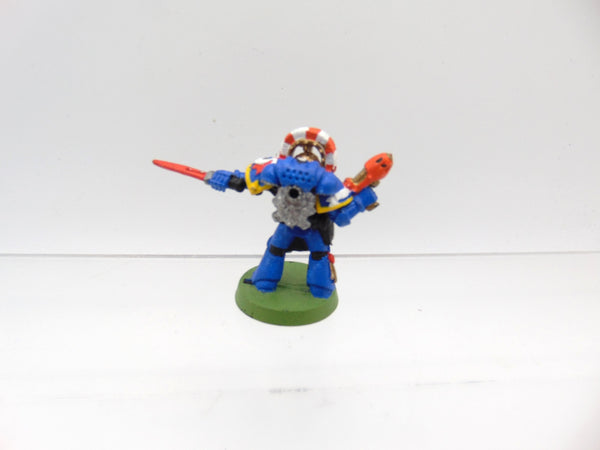 Ultramarines Captain