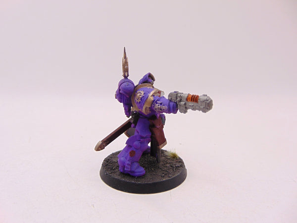 Primaris Lieutenant with Storm Shield