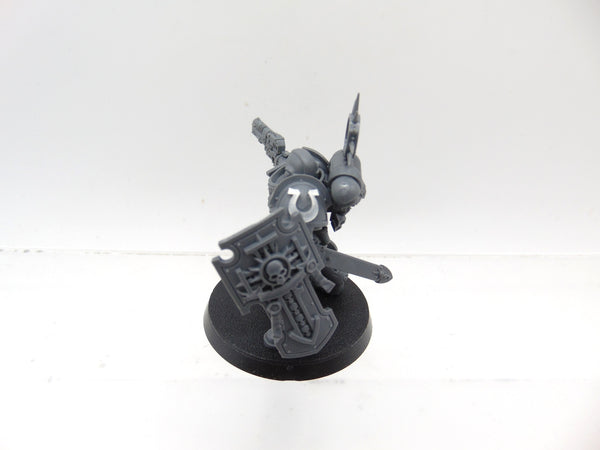 Primaris Lieutenant with Storm Shield