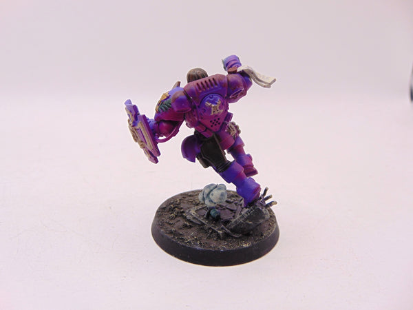 Primaris Lieutenant in Reiver Armour