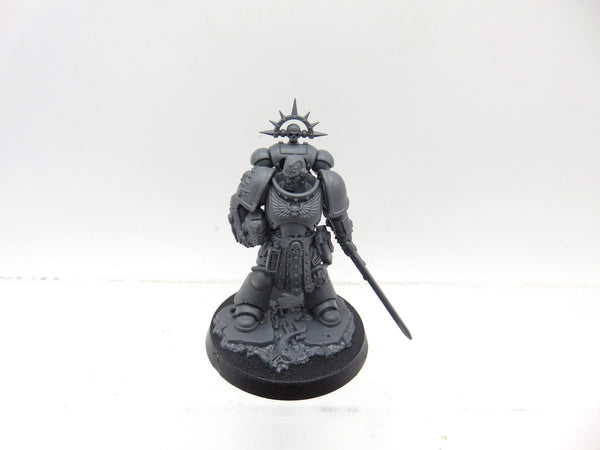 Primaris Lieutenant Amulius