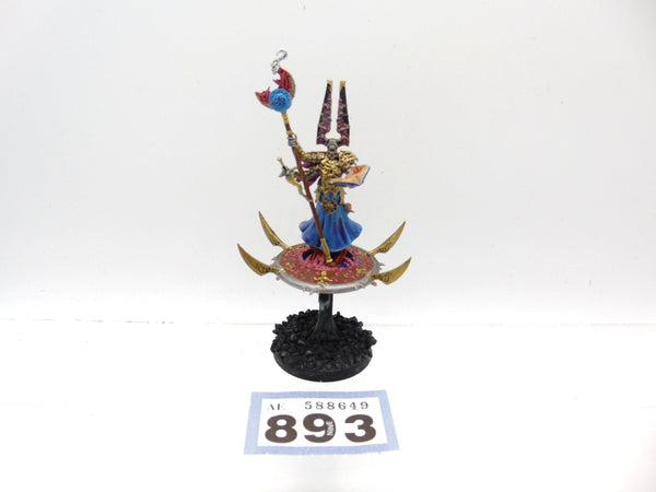 Gaunt Summoner on Disc of Tzeentch