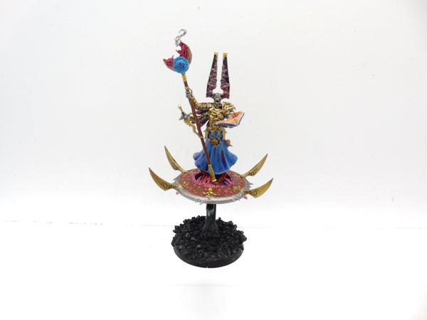 Gaunt Summoner on Disc of Tzeentch