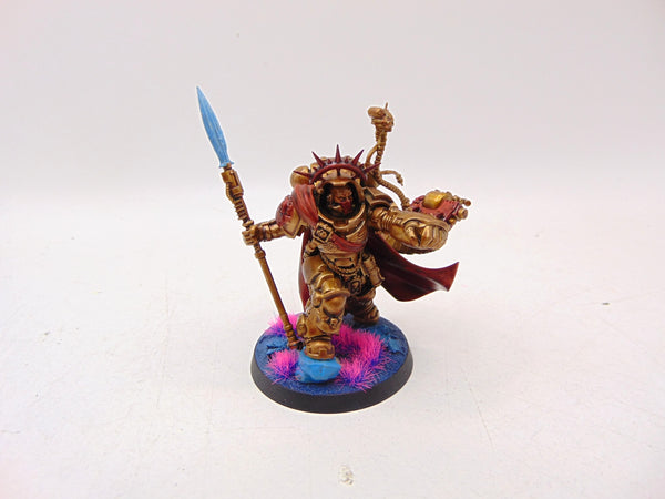 Primaris Captain in Gravis Armour