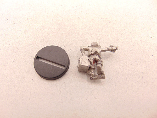 Gretchin with Toolbox