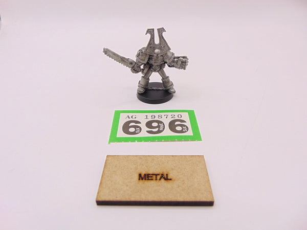 World Eater Chainsword & Power Fist