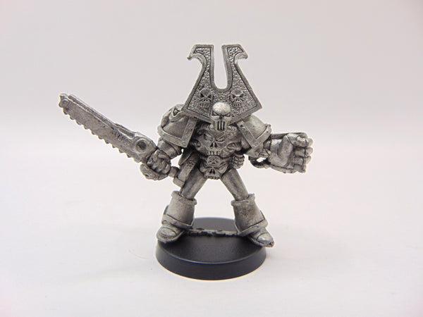 World Eater Chainsword & Power Fist