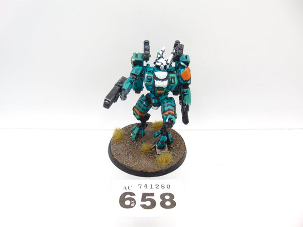 Tau Commander in Enforcer Battlesuit