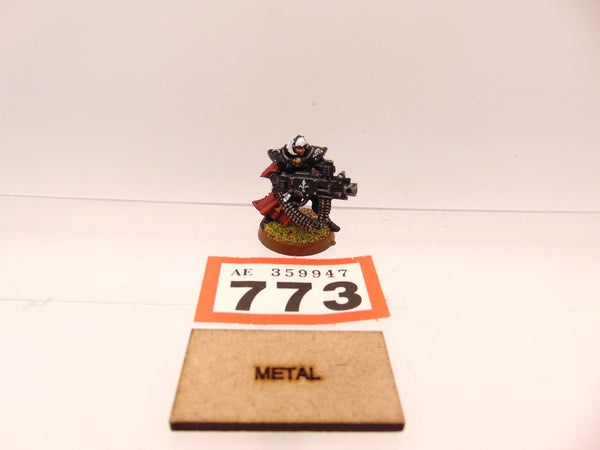 Battle Sister with Heavy Bolter