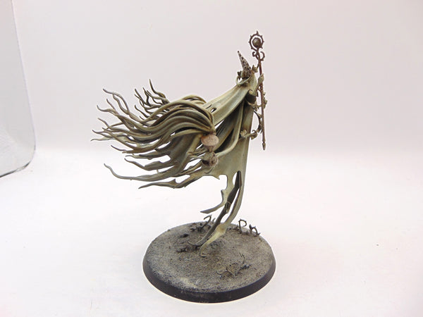 Lady Olynder, Mortarch of Grief