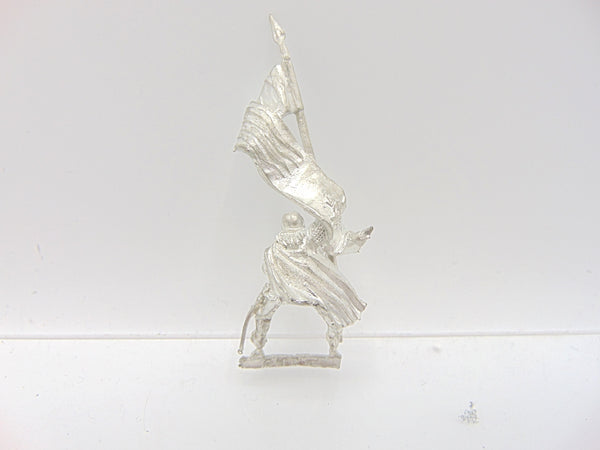 Rohan Banner Bearer mounted