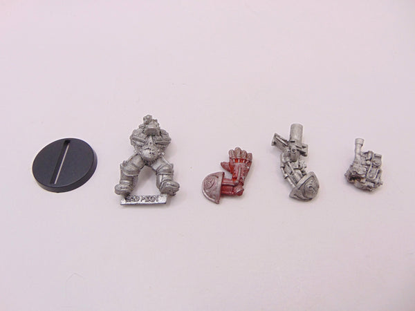 Bad Moons Nob / Orks in Mega Armour