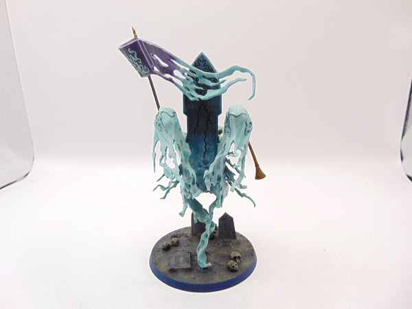 Kurdoss Valentian, The Craven King